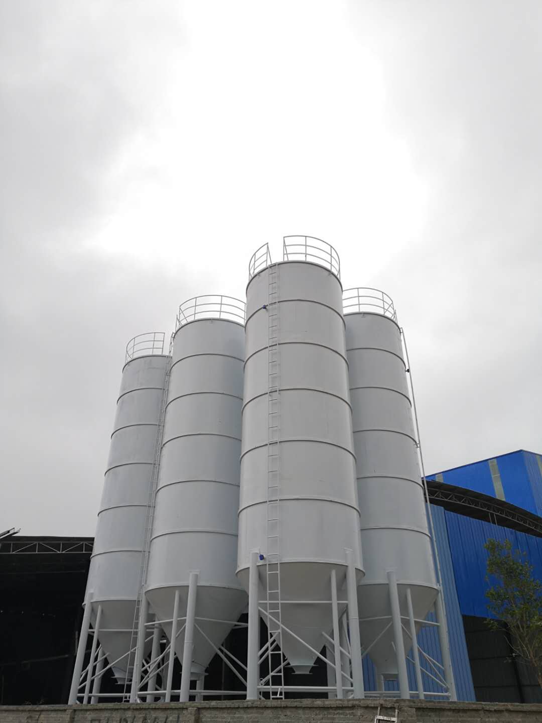 毕节卧式水泥罐 毕节卧式水泥罐